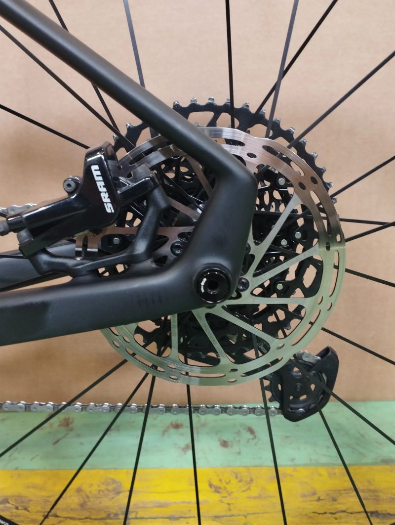 Mondraker CHRONO CARBON R 2022 - NOVÉ KOLO!