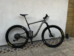 Giant Anthem Advanced Pro 29 1 (L) + Crankbrothers teleskopka