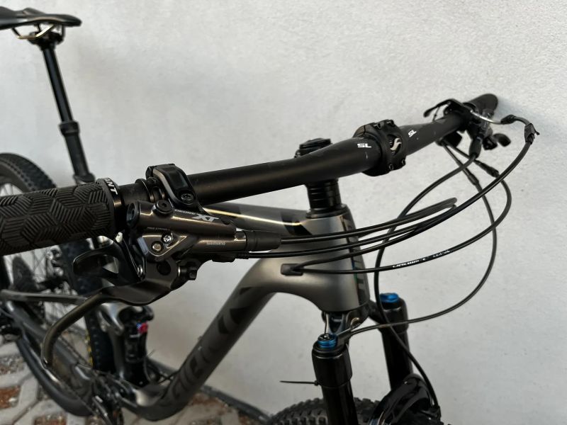 Giant Anthem Advanced Pro 29 1 (L) + Crankbrothers teleskopka