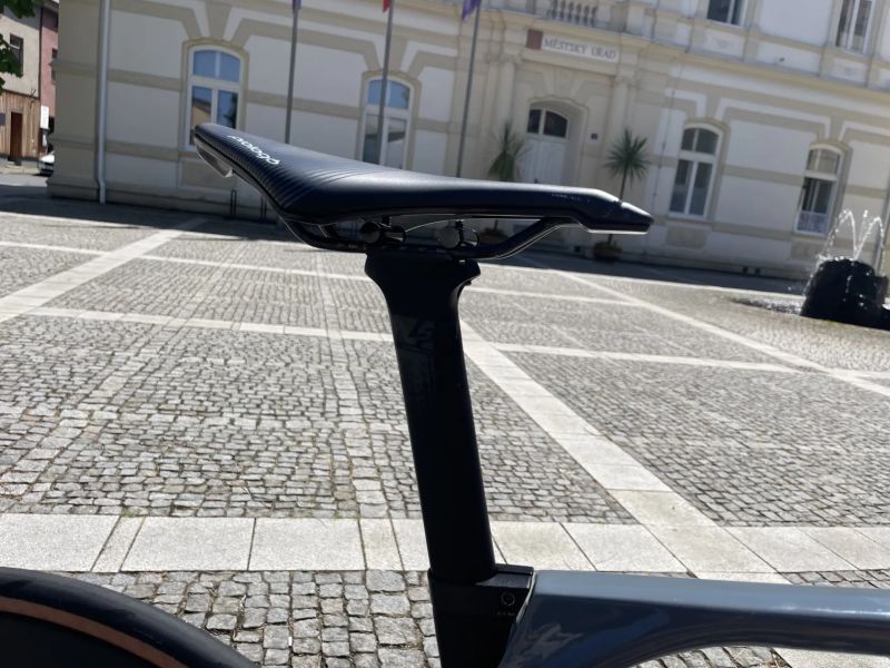 Lapierre Aircode DRS 7.0, ULTEGRA Di2 12s, karbonové výplety