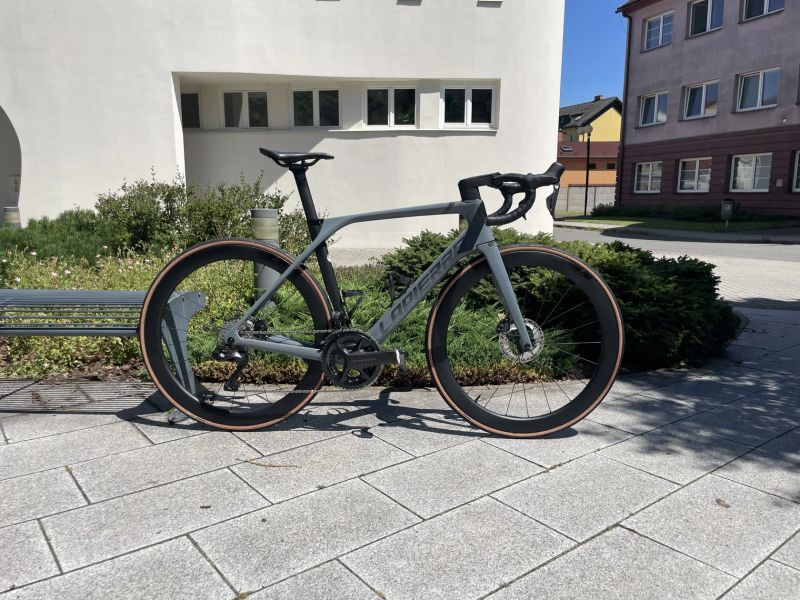 Lapierre Aircode DRS 7.0, ULTEGRA Di2 12s, karbonové výplety