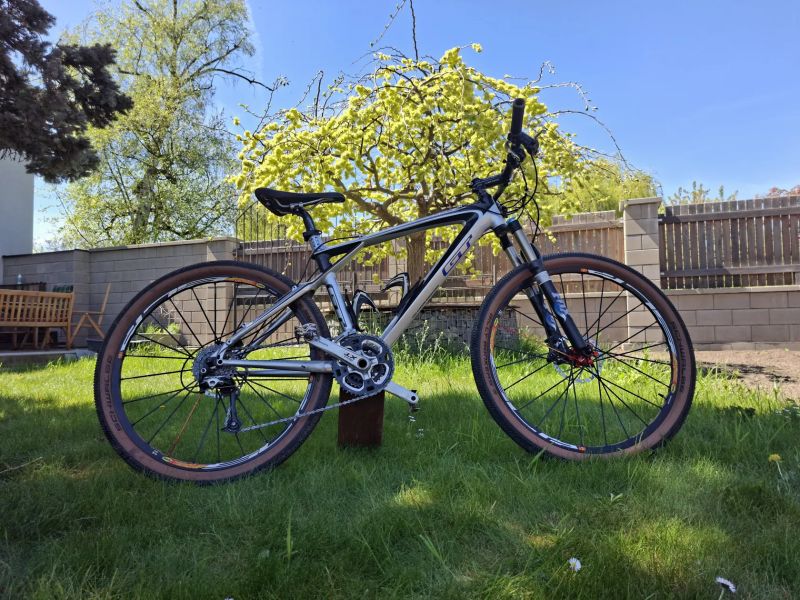 GT Zaskar Pro Full Carbon
