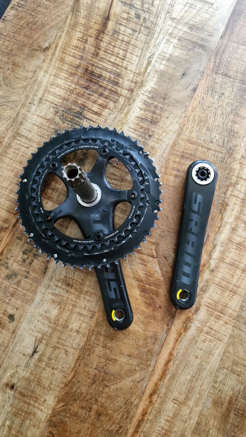 Silniční kliky SRAM RED 2x11, 53/39, 175mm, GXP, black