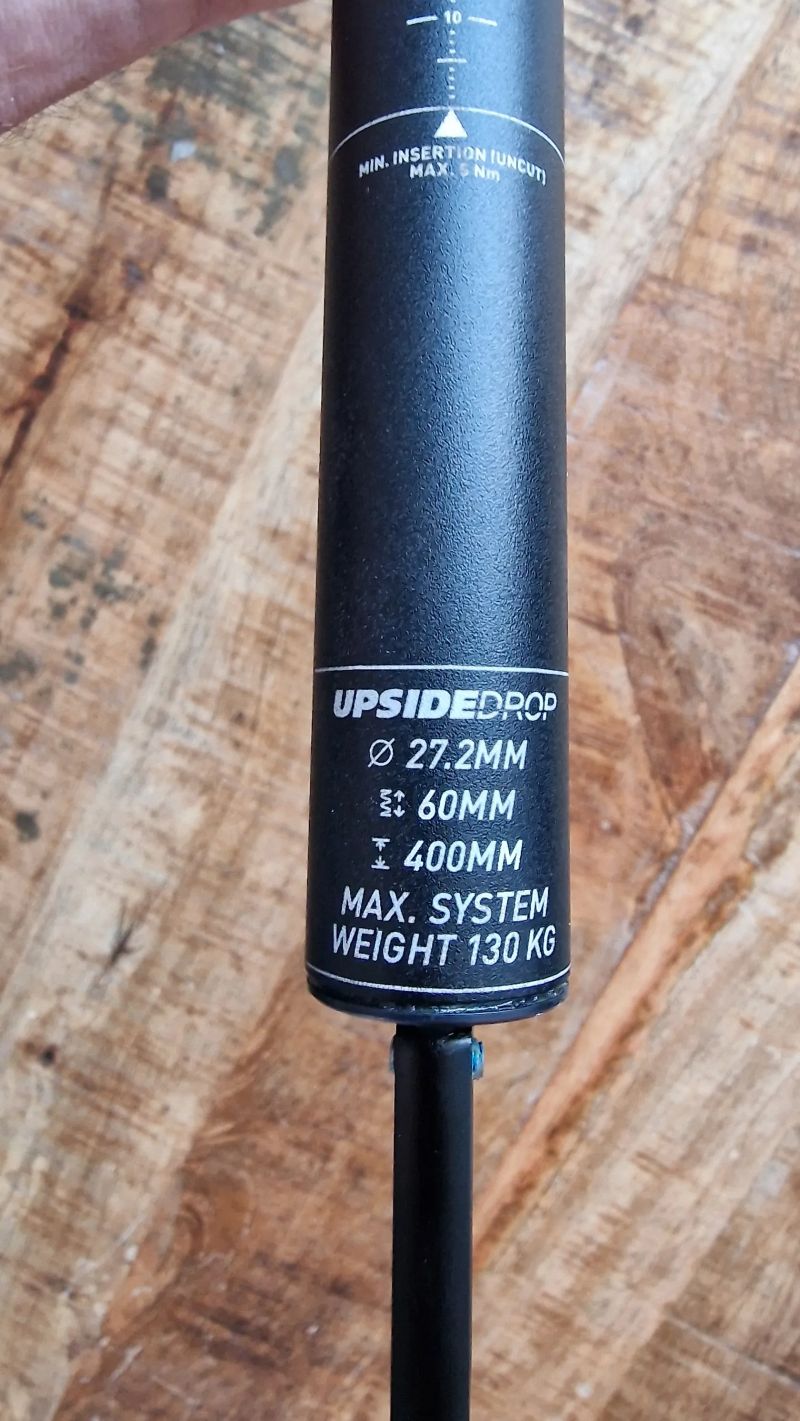 Teleskopická sedlovka DT Swiss D232, 27,2mm, 400mm, 60mm