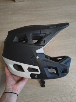 Helma freeride integrální na lehčí jízdu