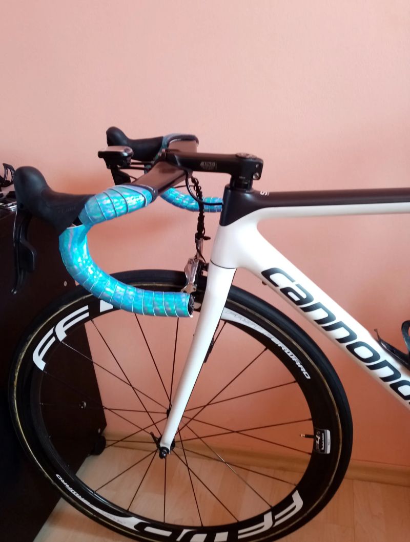 Cannondale SuperSix Evo Hi-Mod Carbon, Sram Red eTap. vel. M (170-180cm), jen 6.1 kg SLEVA. 