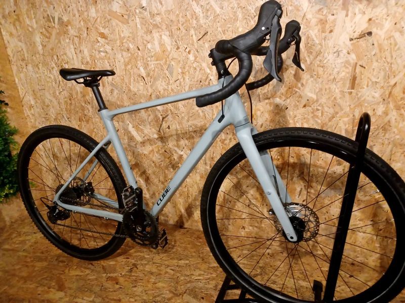 Gravel kolo Cube Nuroad RACE haze´n´gloss 2025, velikost rámu M