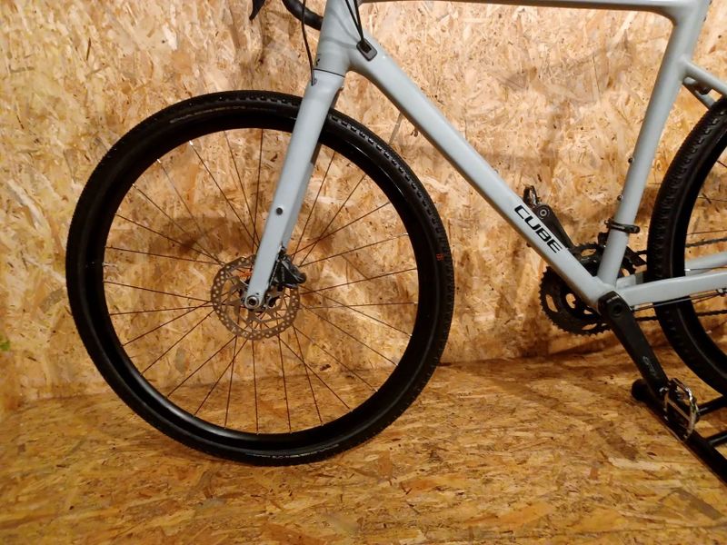 Gravel kolo Cube Nuroad RACE haze´n´gloss 2025, velikost rámu M