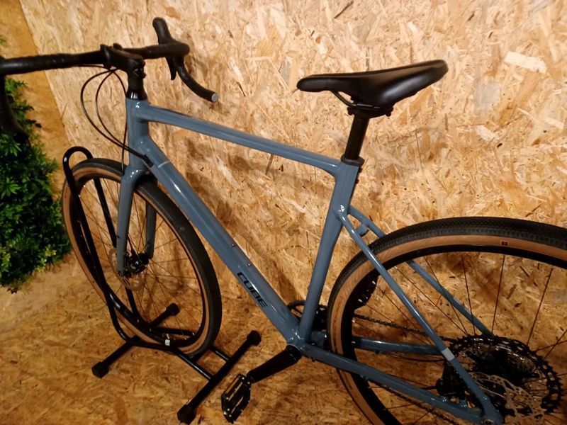 Gravel kolo Cube Nuroad EX whale´n´black 2025, velikost rámu L