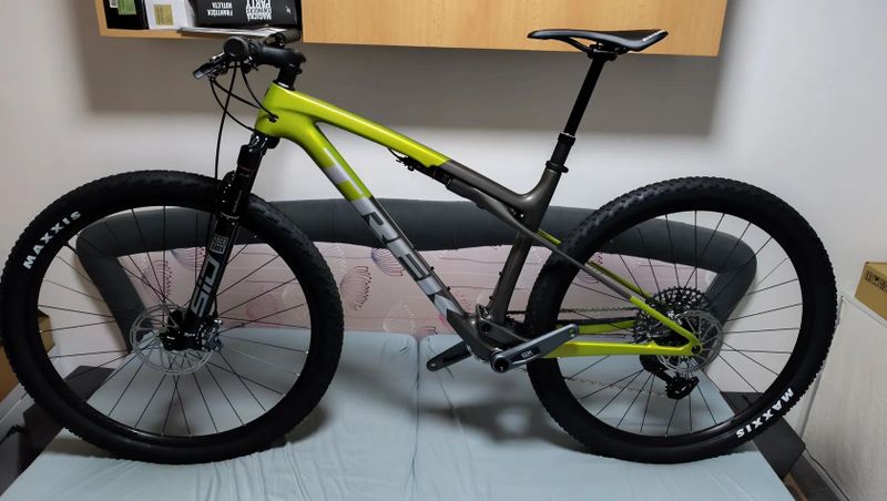 Trek SUPERCALIBER 9.7 AXS gen2