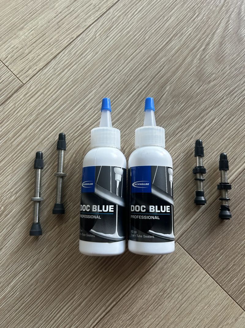 Tubeless ventilky + tmel