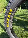 Santa Cruz Nomad 6 C S MX Ohlins Saint