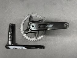 Sram Rival XPLR DUB wide 8-bolt kliky 170mm