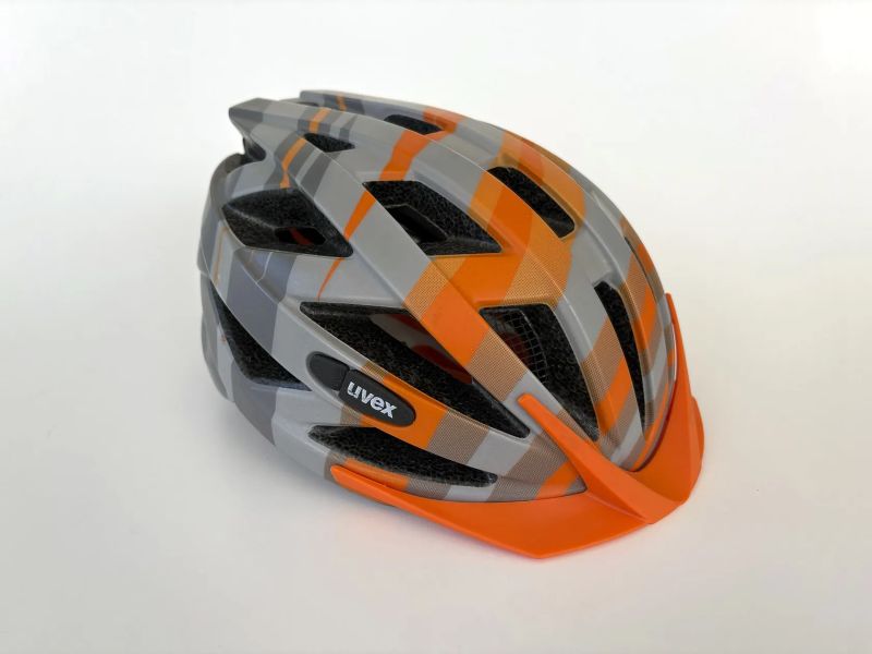 Predám cyklistickú prilbu UVEX Air Wing CC, v. 52-57cm (S)