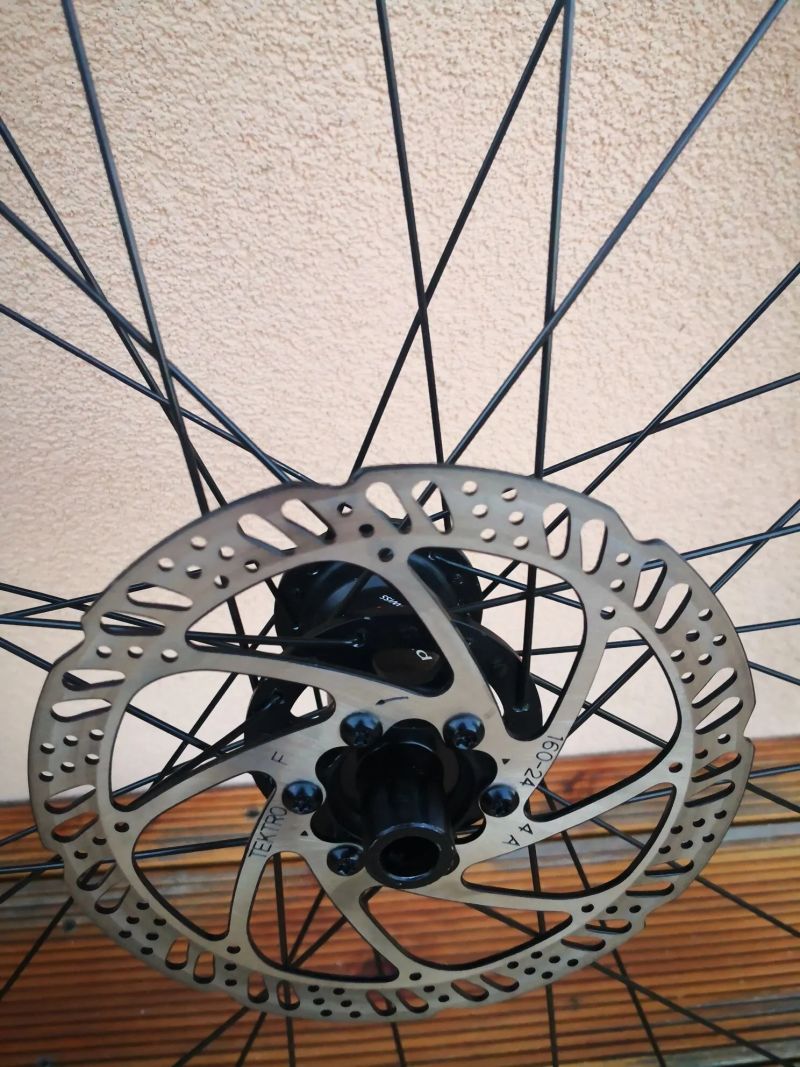 Zapletená kola DT Swiss 350 (Praxis Works)