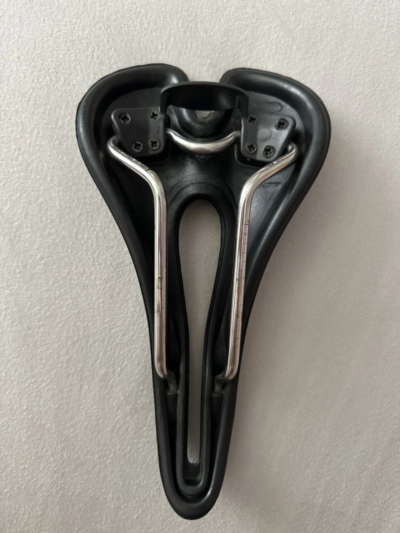Sedlo Selle SMP HELL