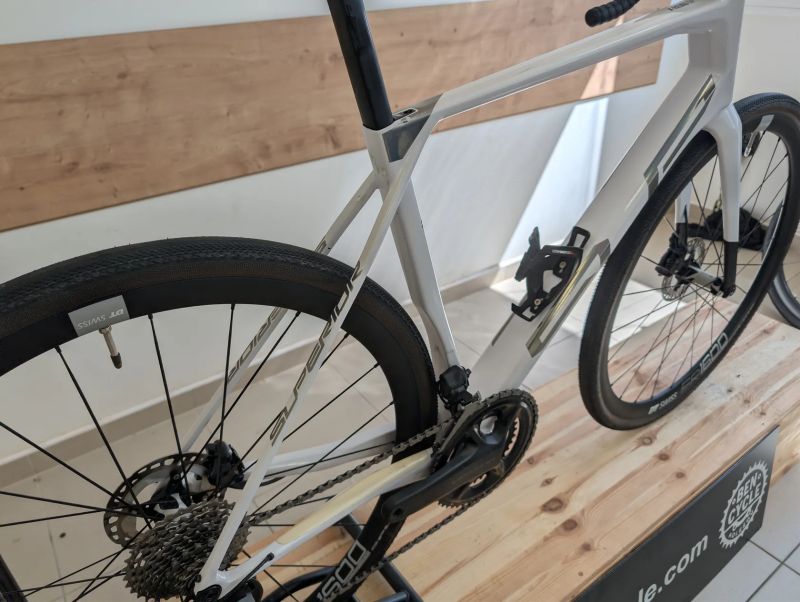 Superior X Road team issue GF Ultegra Di2 2x12