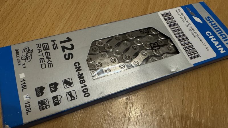 Řetěz Shimano XT CN-M8100 12s 126 článků - NOVÝ