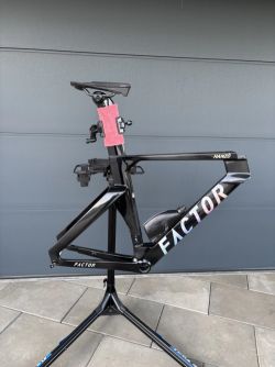 Factor Hanzó frame set