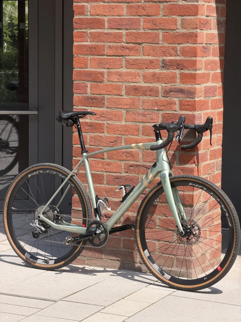 Gravel - Eddy Merckx Strasbourg71 - SRAM Rival1