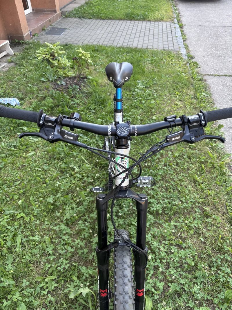 Thömus Oberrider