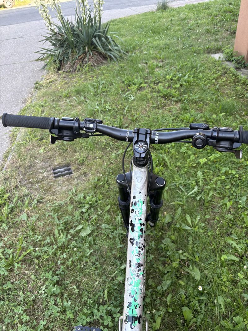 Thömus Oberrider