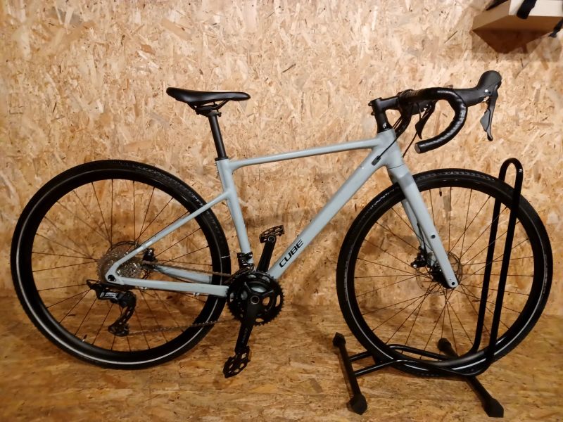 Cube Nuroad RACE haze´n´gloss 2025, velikost rámu XS