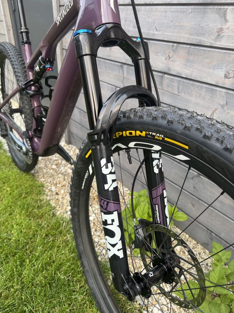 Specialized Epic EVO Expert 2025
