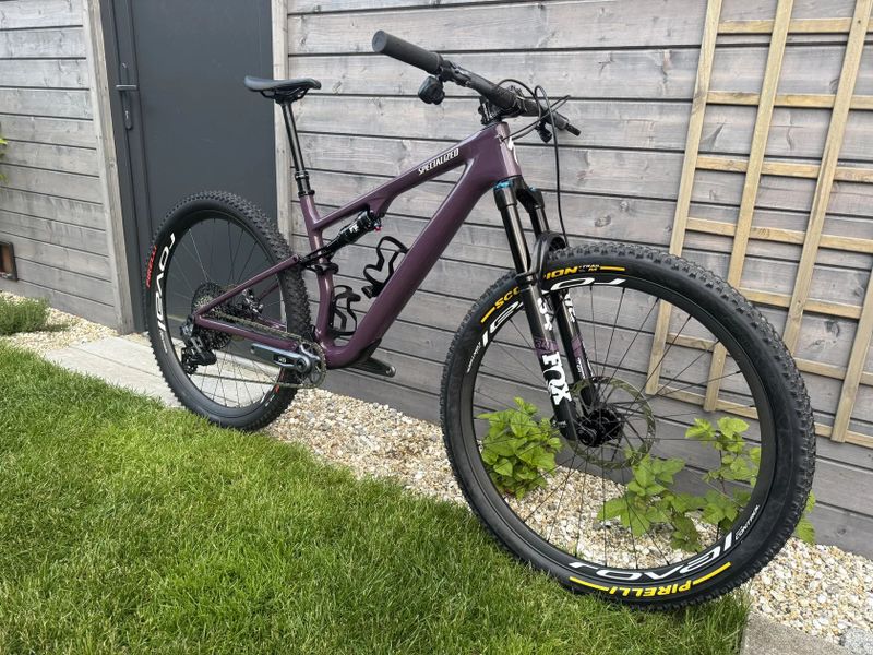 Specialized Epic EVO Expert 2025