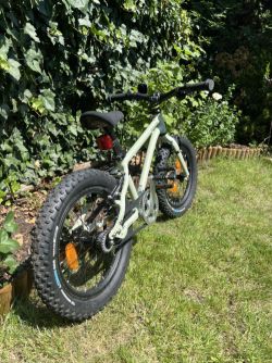 Early Rider Seeker 16