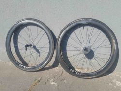 = pár zapletených kol Giant SLR1 40 =