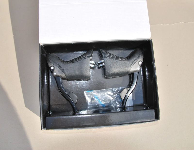 Campagnolo Ergopower 11s EPS, Super Record, Athena rim brake
