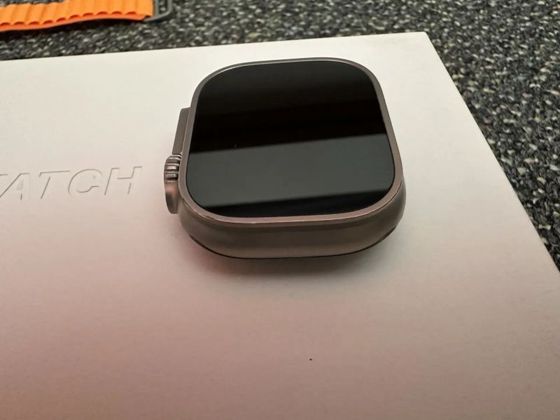 Apple watch ultra titanium case orange alpine loop