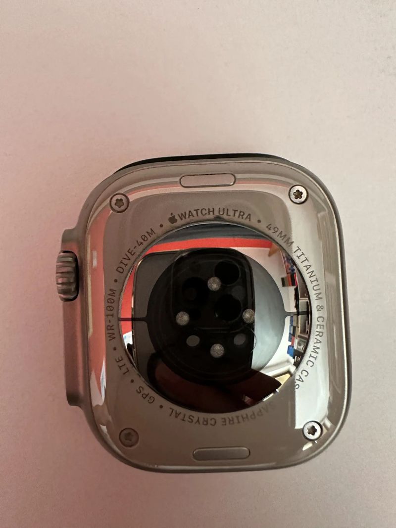 Apple watch ultra titanium case orange alpine loop