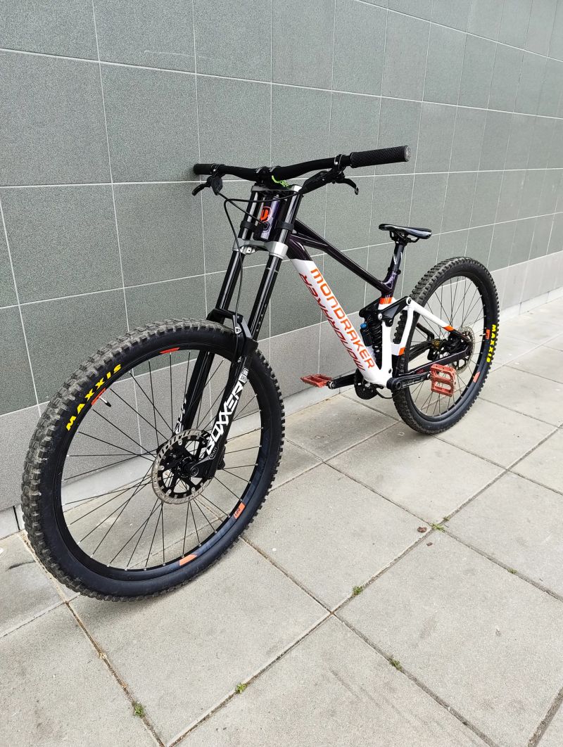 Prodám Mondraker Summum 29 L