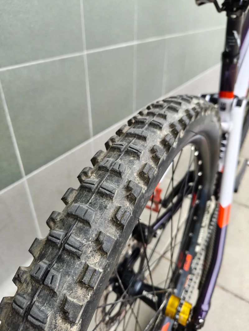 Prodám Mondraker Summum 29 L