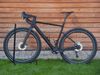 Carbon Gravel Custom 2026, GRX 810 1x11, M/L (175-185cm), 8,4kg, kazeta ZTTO ultralight 11-46