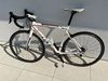 Silniční kolo GT GTR Series 2 na Shimano 105 (vel. 53 = na cca 180 cm) + cyklotrenažér zdarma