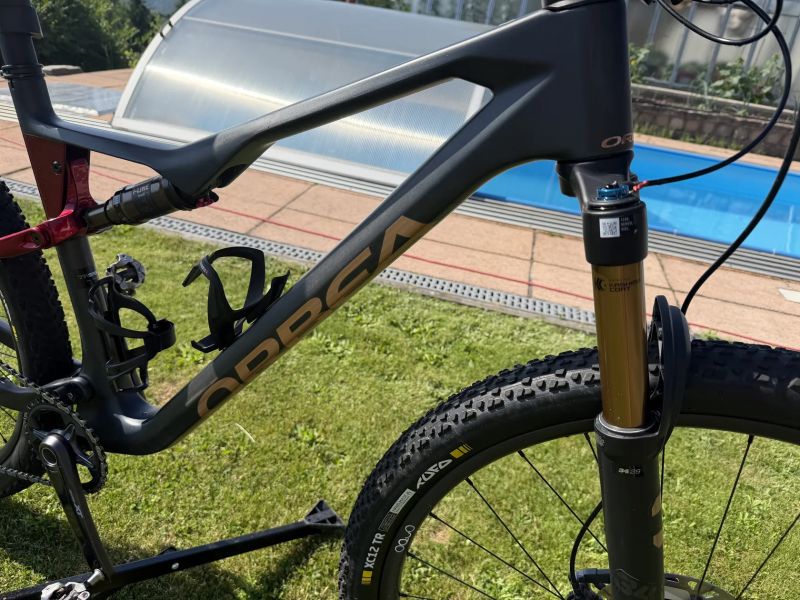 ORBEA OIZ M PRO, FOX Factory Kashima | Shimano XT | OQUO MP30 TEAM | TOP STAV