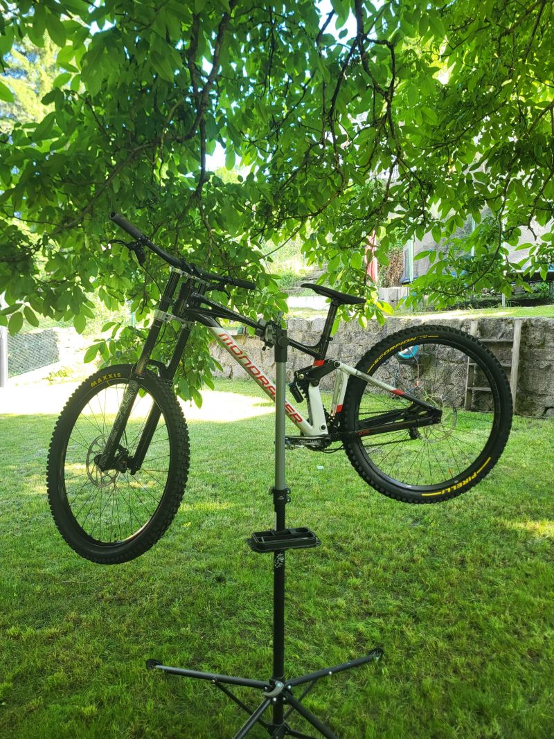 Mondraker Summum