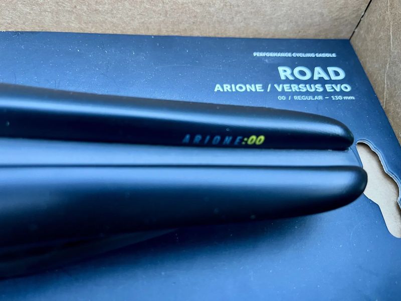 Fizik Arione 00 Versus Evo