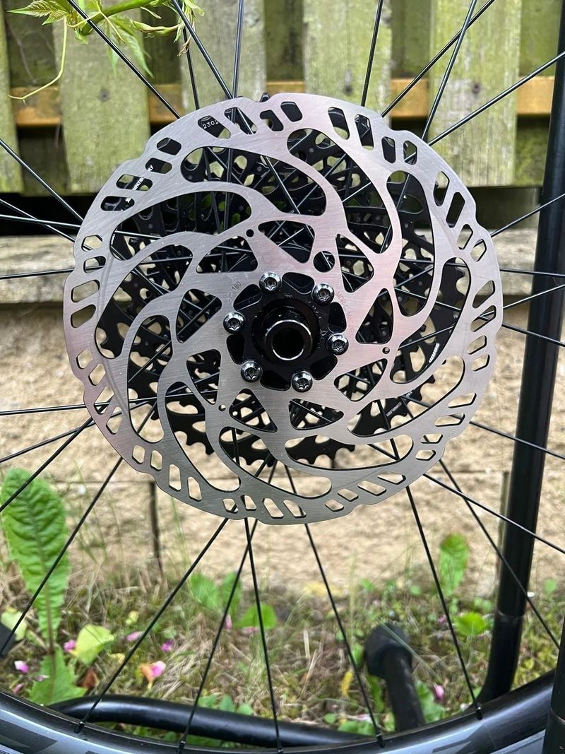 SRAM GX AXS komplet + Nová 29" kola Race Face/DT Swiss