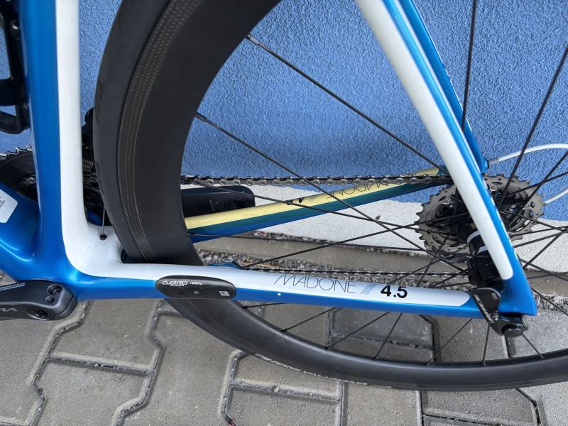 Trek Madone 4.5 | Velikost 56 cm | Ultegra 6800 | Kola Fulcrum Racing Quattro LG (nebo DT Swiss)