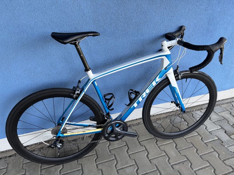 Trek Madone 4.5 | Velikost 56 cm | Ultegra 6800 | Kola Fulcrum Racing Quattro LG (nebo DT Swiss)