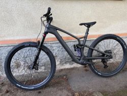 Trek Fuel EXe 9.5 (Custom Build s tlumičem Formula a novými komponenty SRAM T-Type)