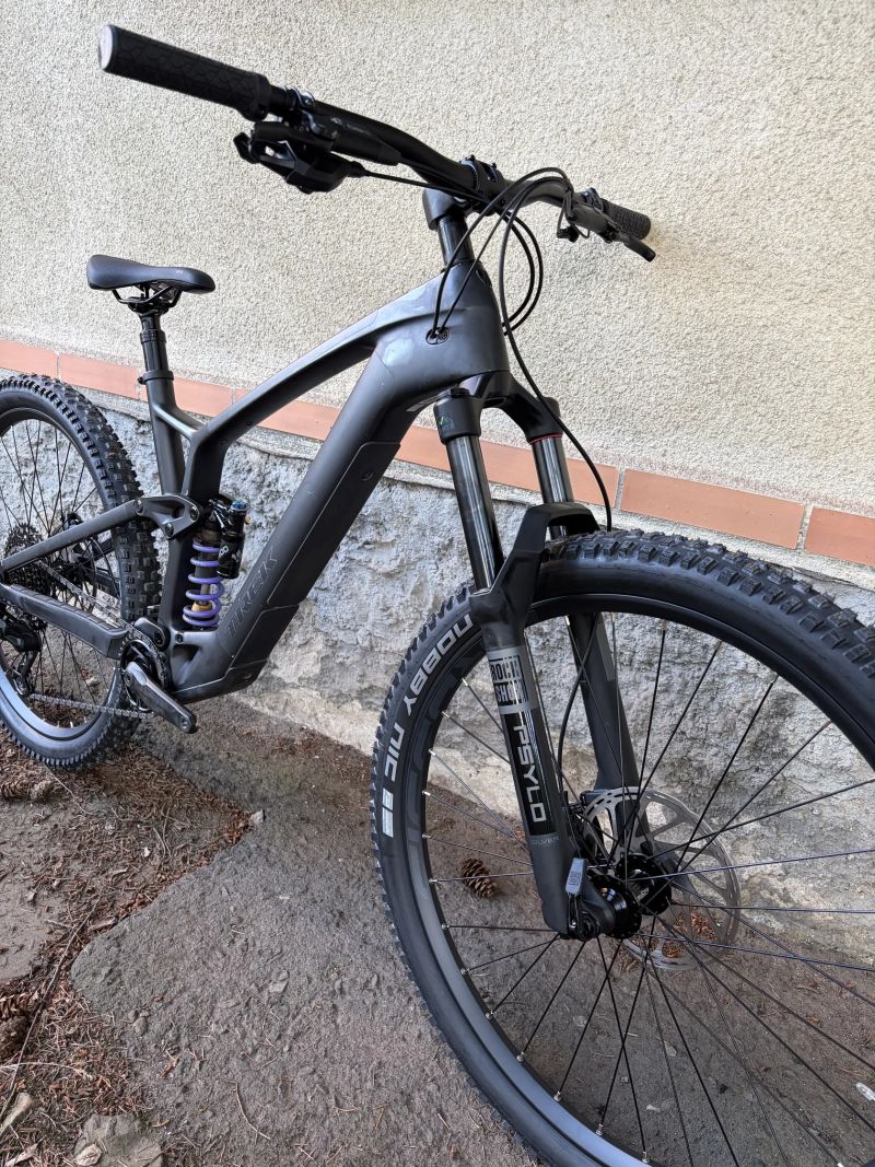 Trek Fuel EXe 9.5 (Custom Build s tlumičem Formula a novými komponenty SRAM T-Type)