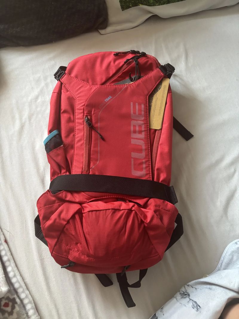 Cube Edge Trail 16L