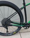 Horské karbonové kolo 29" -MTB, osazeno sadou Shimano XT- M8000.