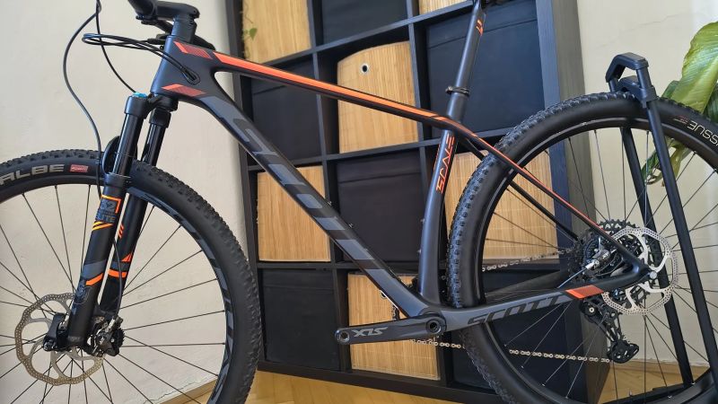 Scott Scale 910 /L/ 10kg / XT 1x12