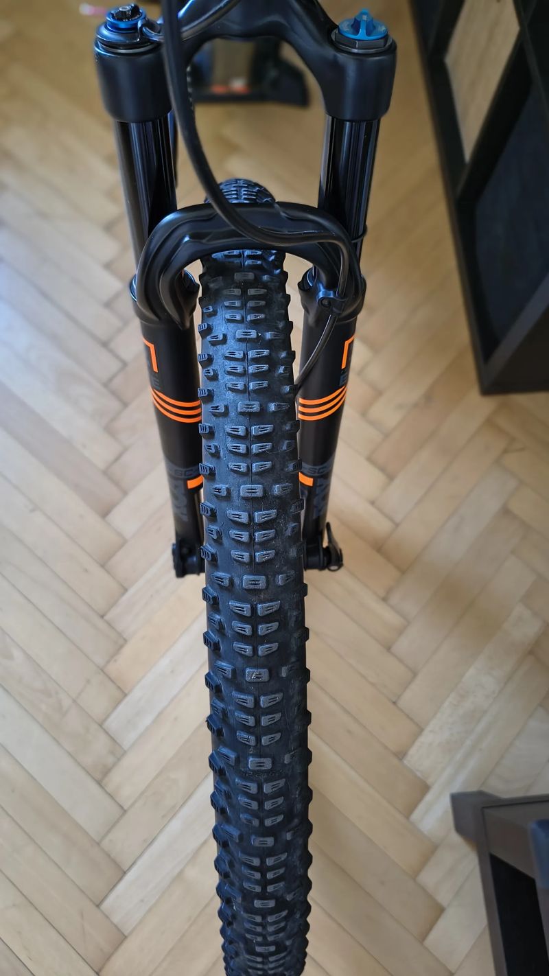 Scott Scale 910 /L/ 10kg / XT 1x12